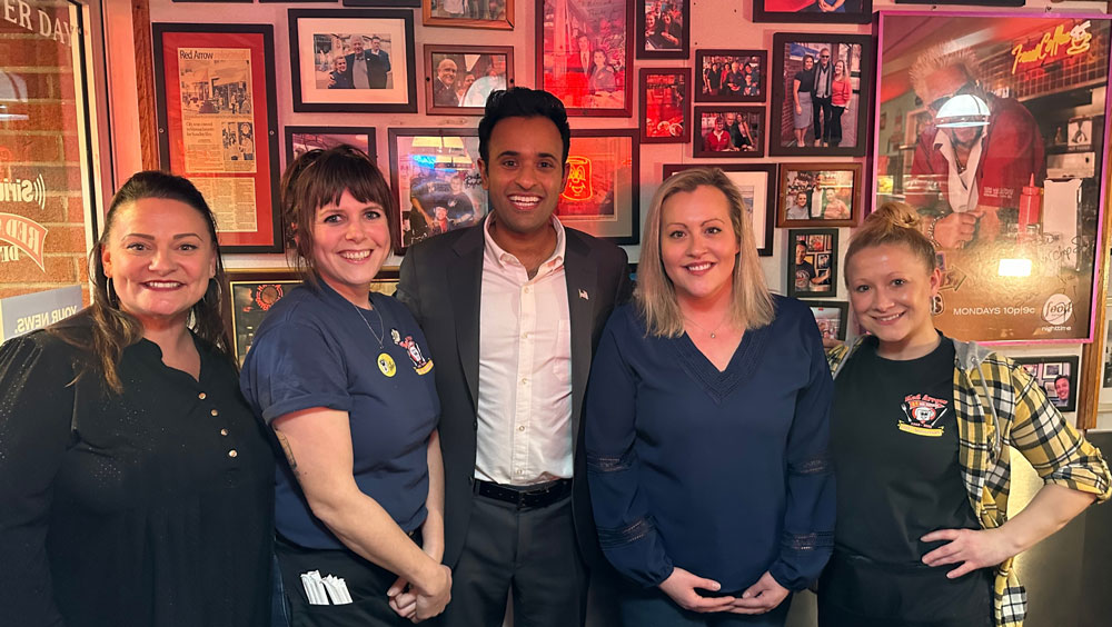 Vivek Ramaswamy is Red Arrow Diner’s First Presidential Candidate Visit of 2023