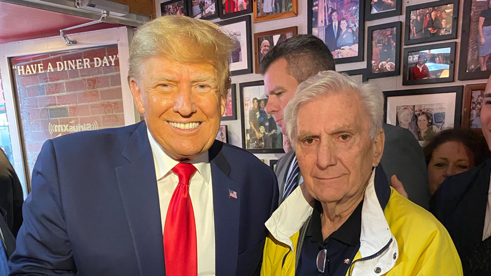 Donald Trump in New Hampshire at Red Arrow Diner in Manchester. Trump in NH with Red Arrow Diner owner George Lawrence.
